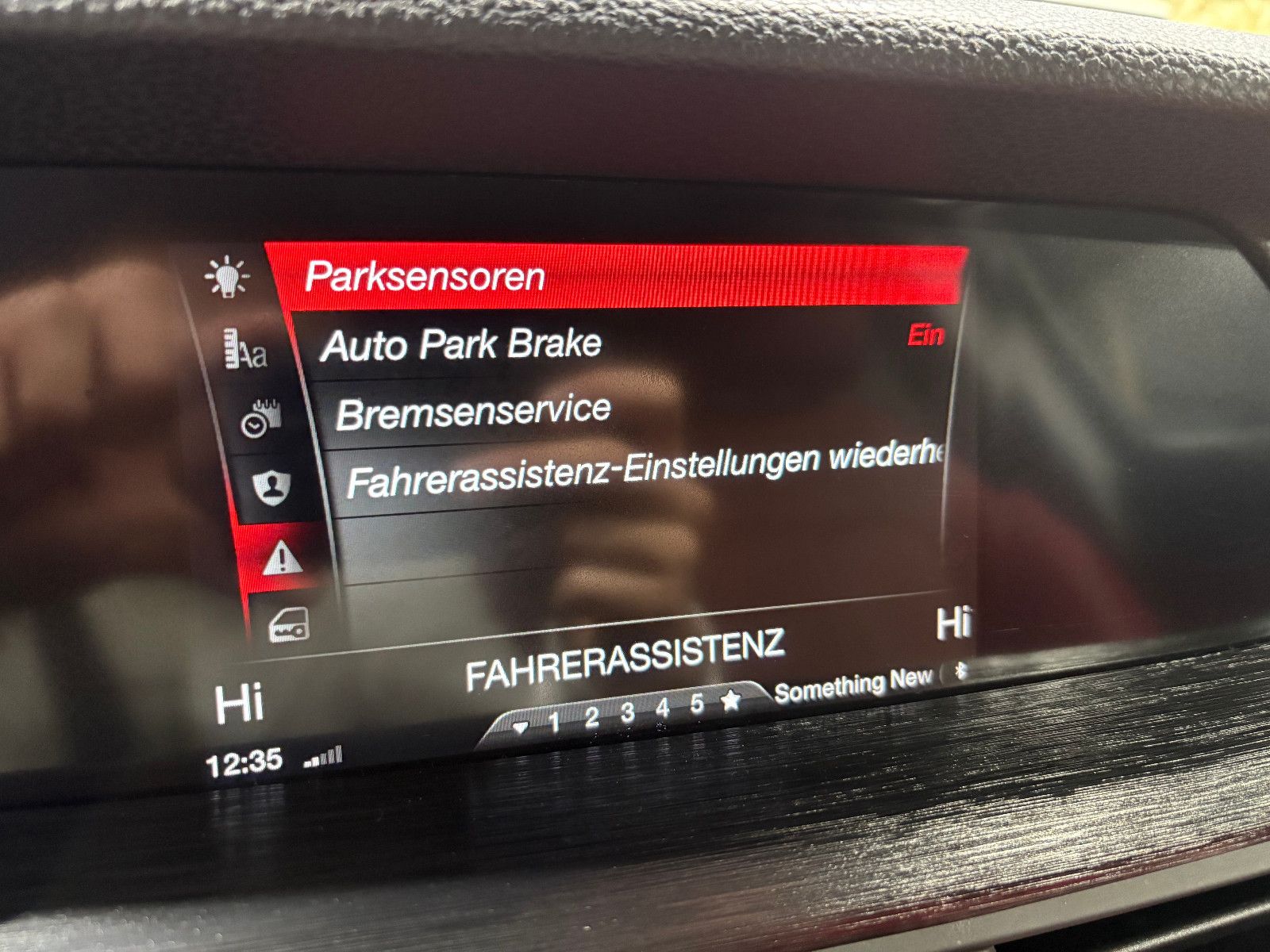 Fahrzeugabbildung Alfa Romeo Stelvio Super Q4/BI-XENON/PDC/AUTOMATIK/SPURHALT