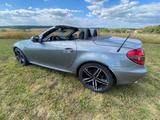 Mercedes-Benz SLK 350 Sportmotor - - Mercedes-Benz Cabrio aus dem Jahr 2010