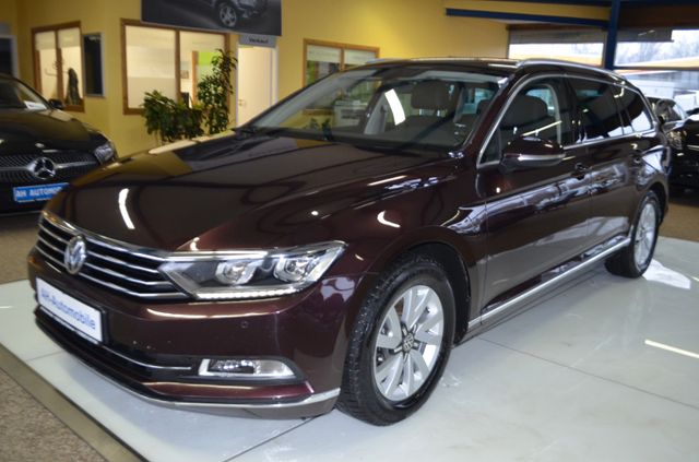 Volkswagen Passat Variant Highline BMT XENON / ALCANTARA