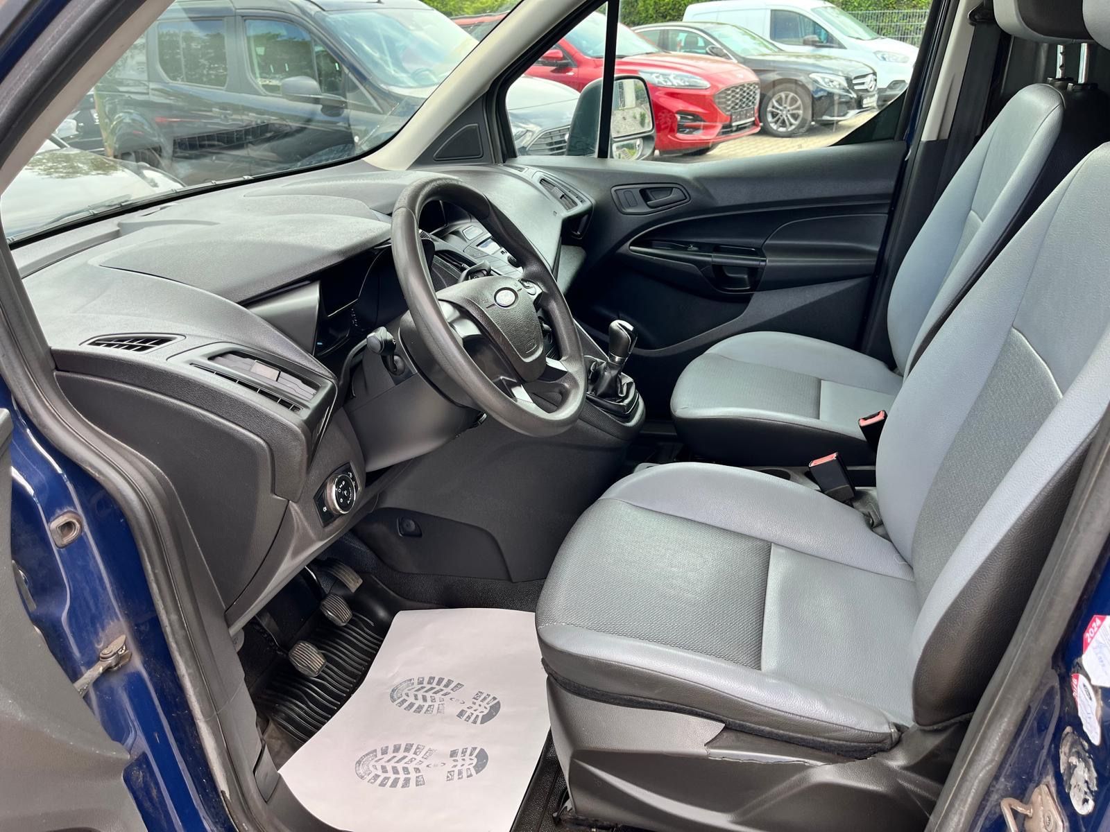 Fahrzeugabbildung Ford Transit Connect°Ausbau°1.Hand°PDC°