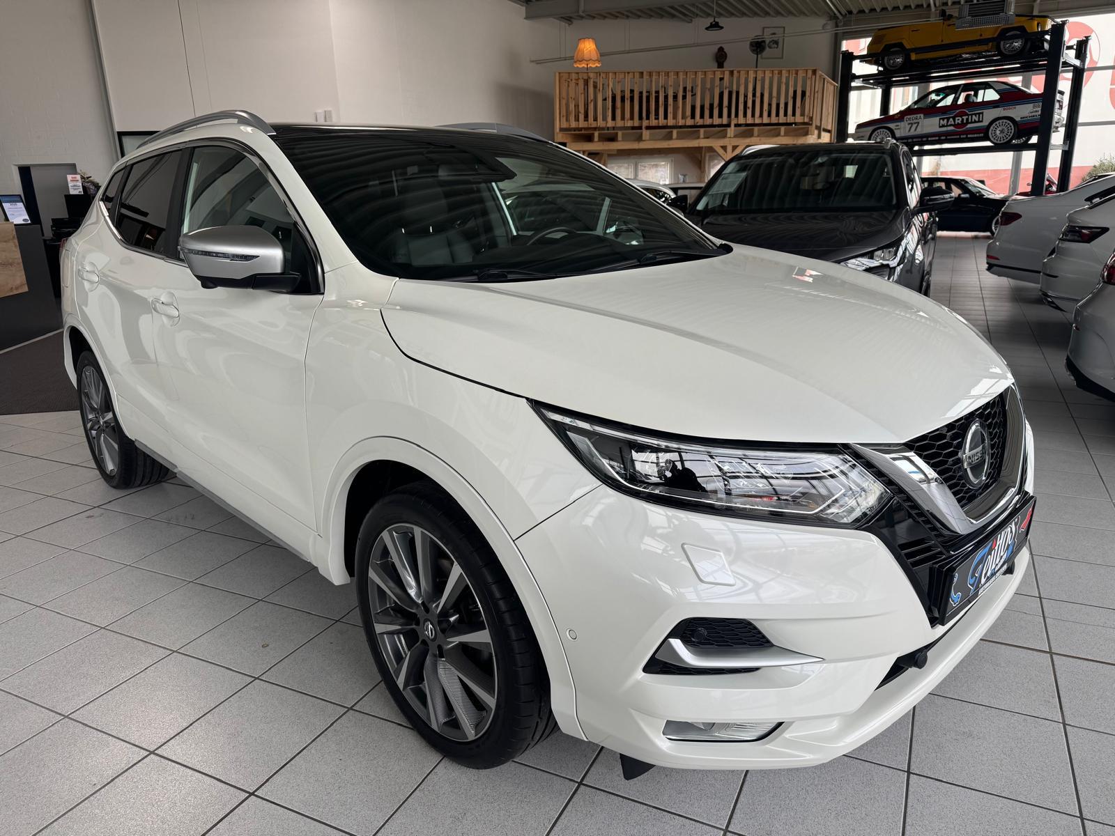 Nissan Qashqai Tekna Automatik*Leder*Pano*LED*RFK*Bose*