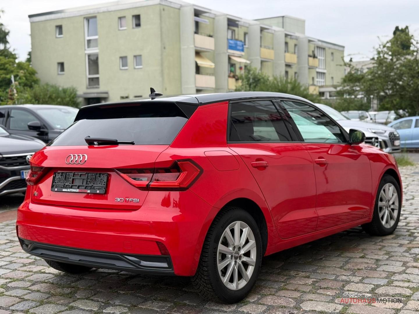 Audi A1 Sportback 30 TFSI S-tronic Apple CarPlay LED
