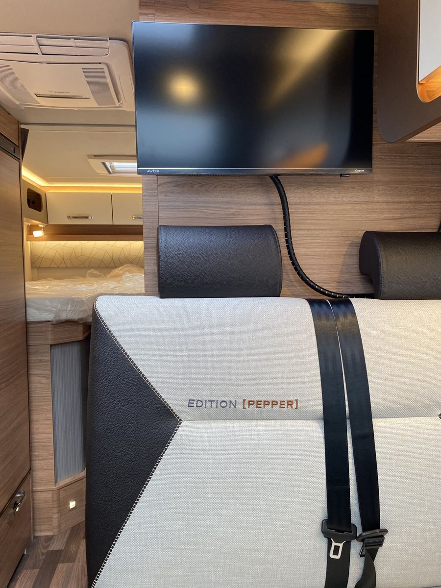 Fahrzeugabbildung Weinsberg CaraCompact EDITION PEPPER 600 MEG