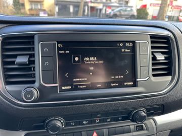 Fahrzeugabbildung Opel Vivaro 2.0 Kasten Edition M*Kamera*Klima*PDC*