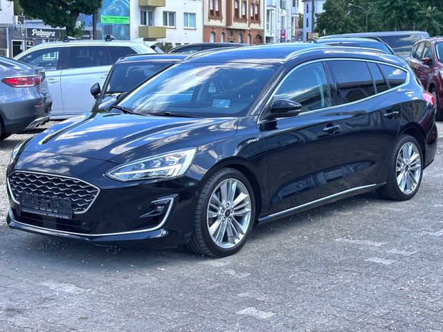 Ford FOCUS TURNIER VIGNALE*PANO+LED+1.HAND*