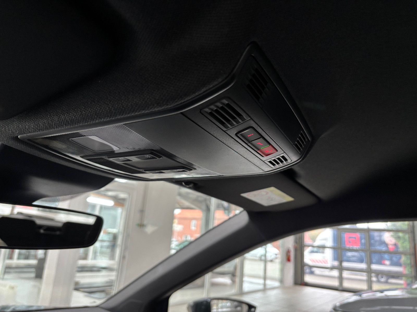 Fahrzeugabbildung SEAT Arona Xperience 1.0 TSI DSG 222,- ohne Anzahlung