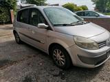 Renault Scenic Diesel - Renault Scenic aus 2005 mit Diesel-Antrieb