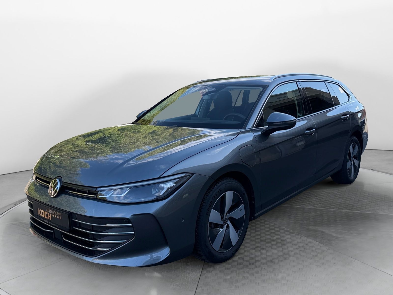 Volkswagen Passat Variant - Bild 2