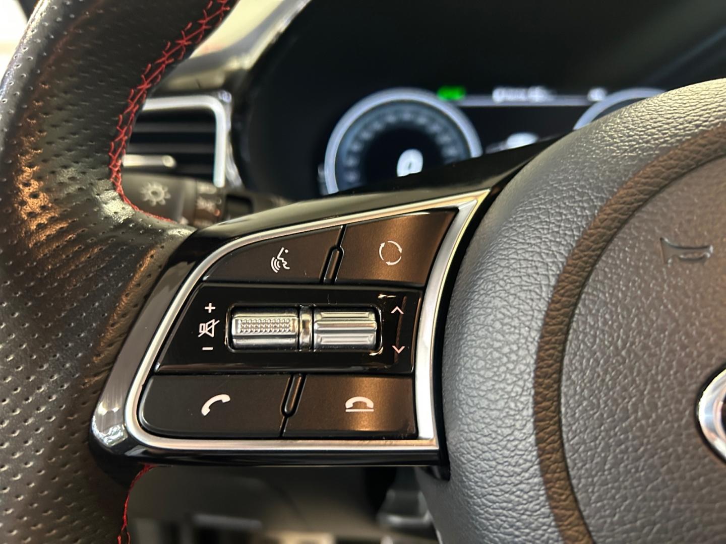 Kia ProCeed 1.6 T-GDI GT *Digi CP*Navi*JBL*CAM*SHZ*