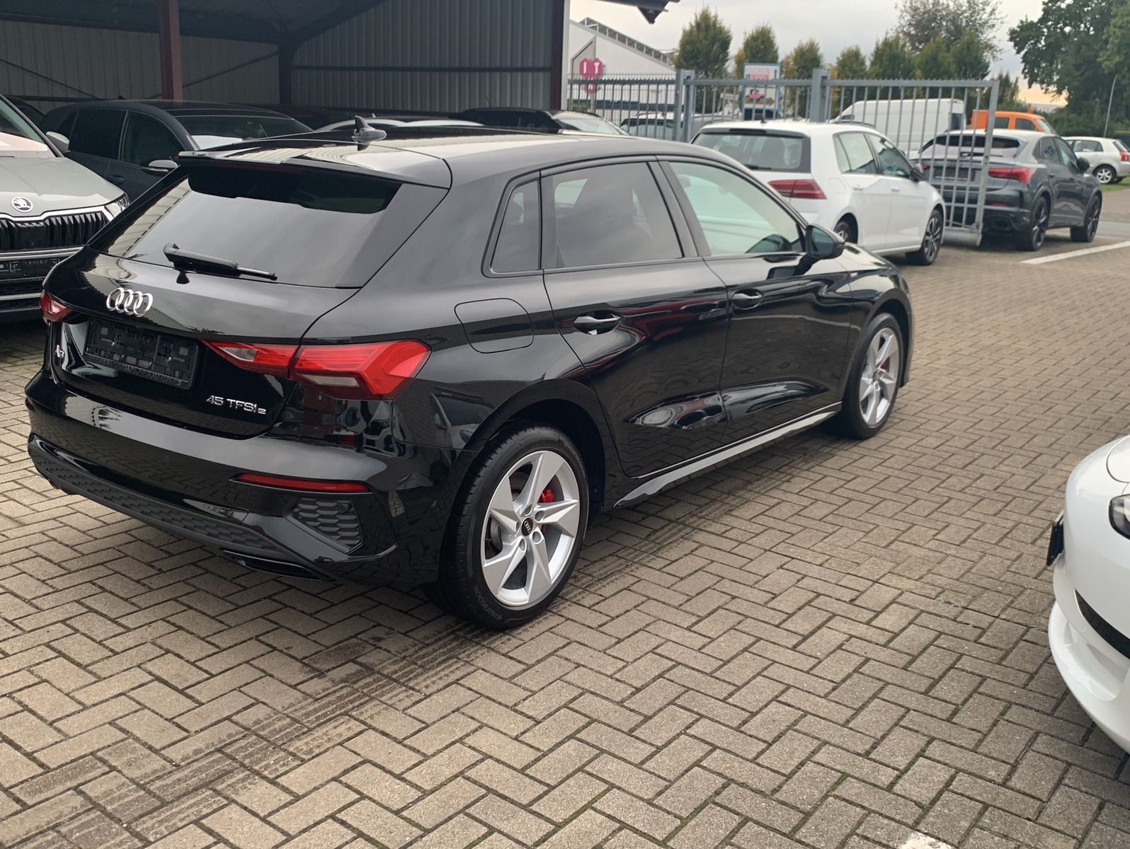 Audi A3 Sportback 45 TFSI e S line Pano B&O ACC imagem 3
