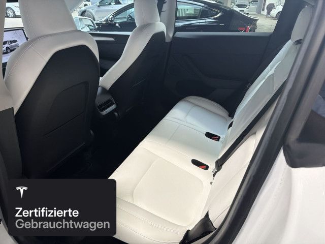 Tesla Model Y Long Range AWD foto 12