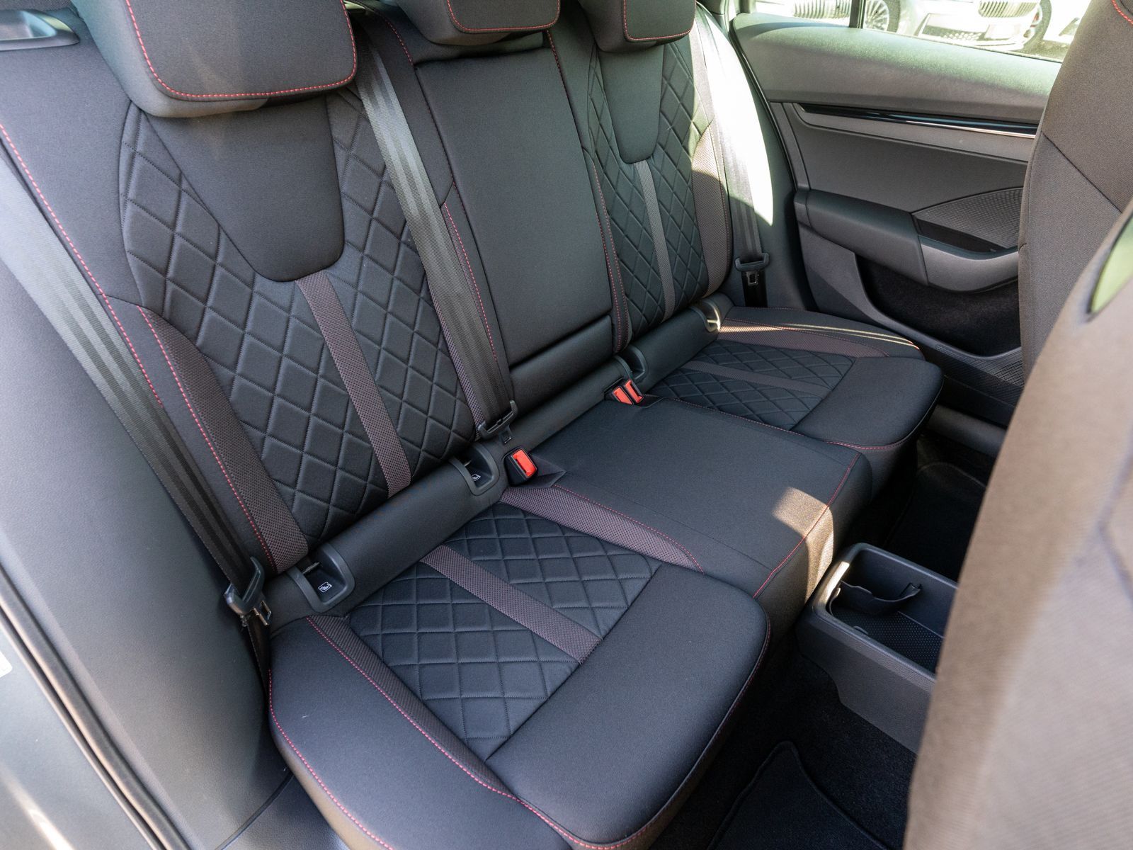 Skoda Octavia - Bild 8