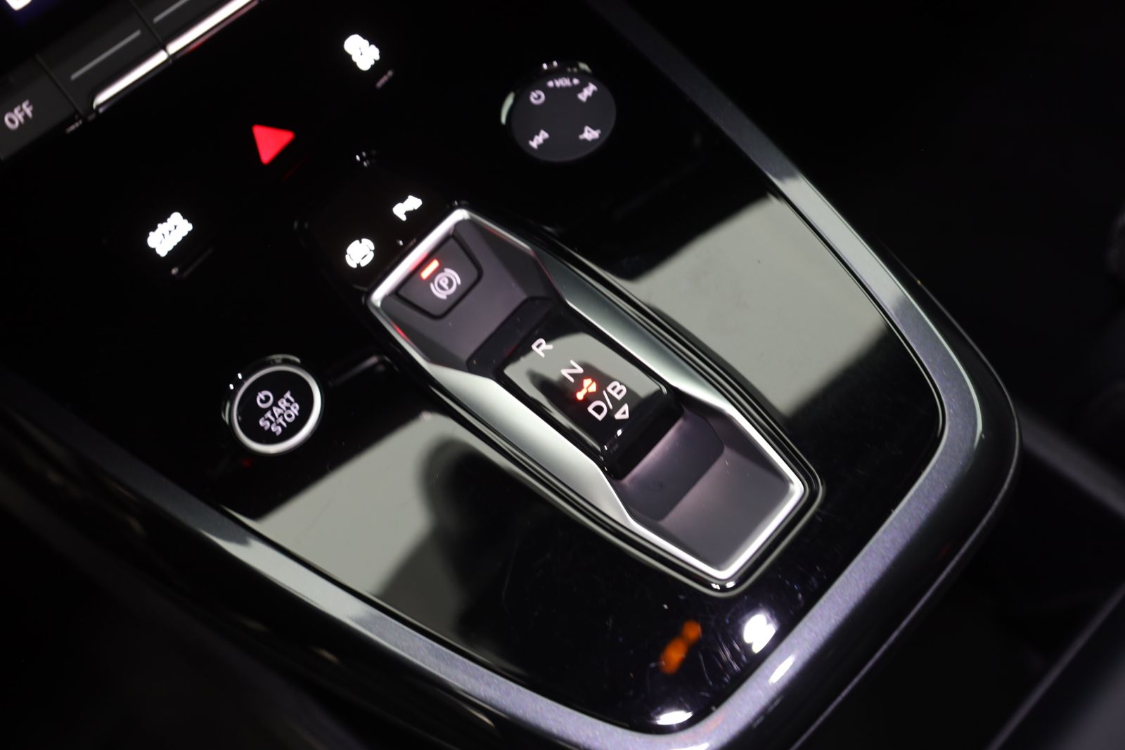 Audi Q4 e-tron - Bild 18