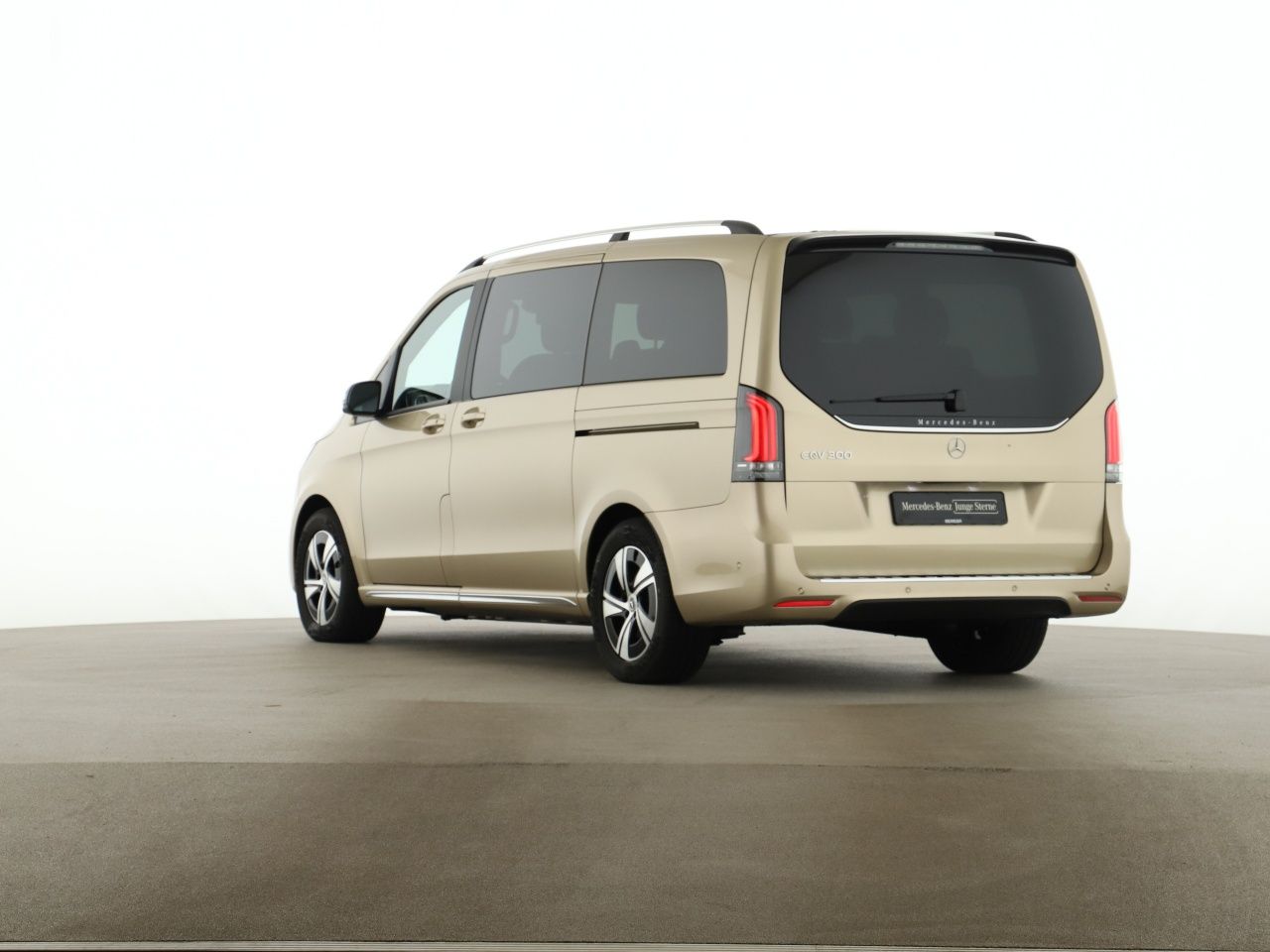 Mercedes-Benz EQV 300 Lang Distronic 360° Multibeam Navi foto 5