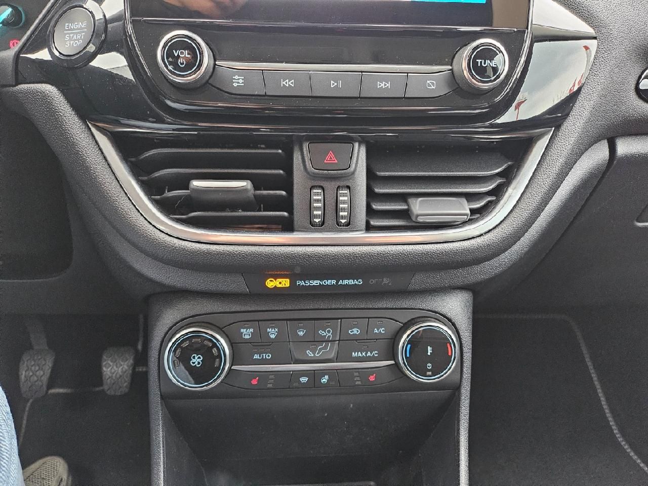 Fahrzeugabbildung Ford Fiesta Titanium