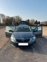Skoda Octavia 2.0 TDI DSG Ambition Combi Ambition