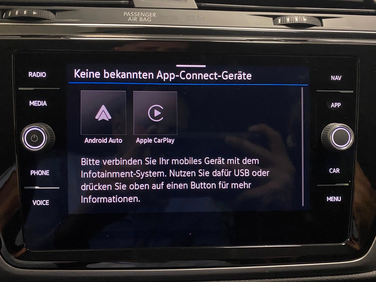 Fahrzeugabbildung Volkswagen Touran 1.5 TSI OPF DSG+ACC+NAVI+4J. GARANTIE+AHK