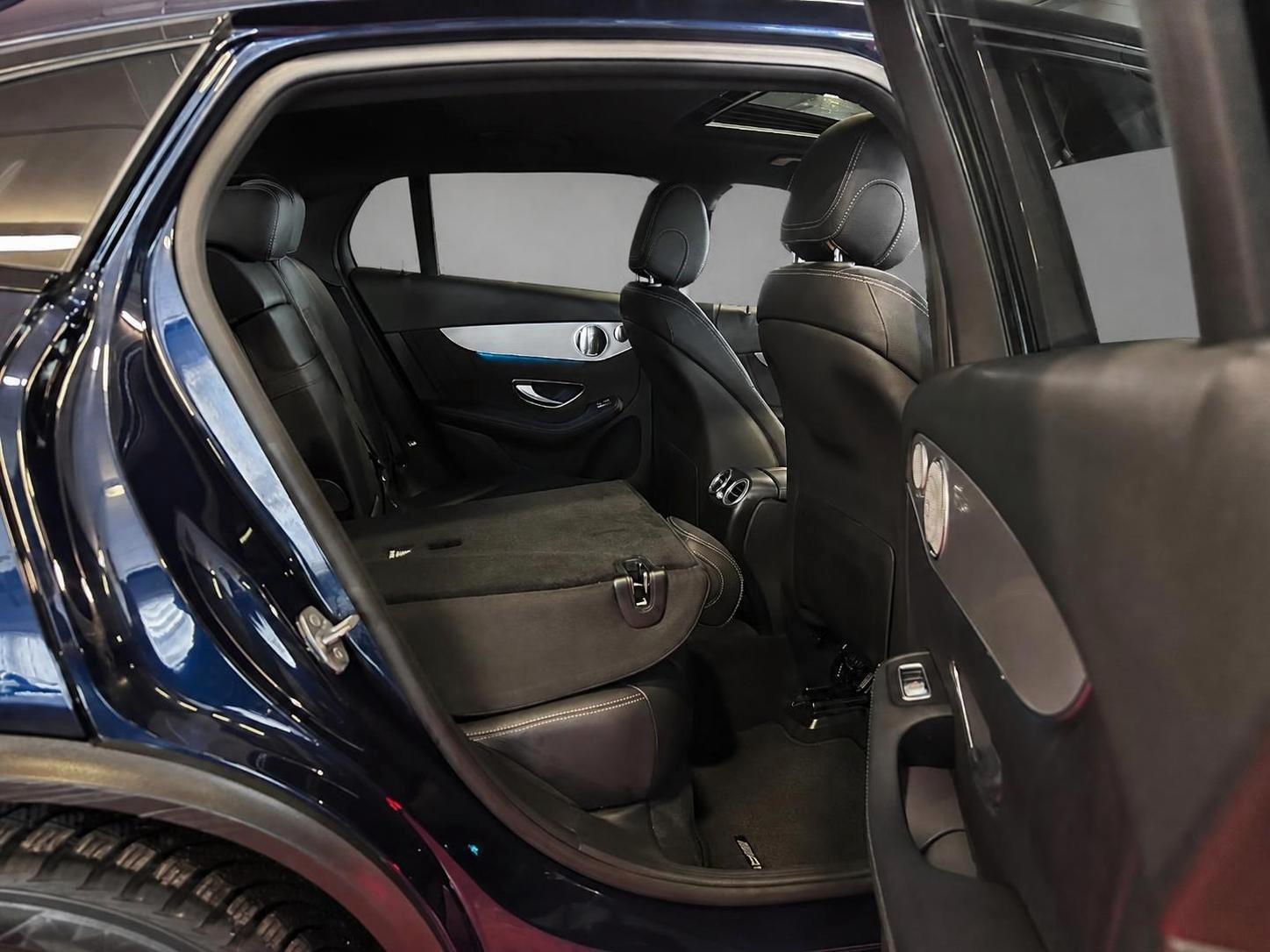 Mercedes-Benz GLC 300 AMG Line 4Matic * Schiebedach-Kamera