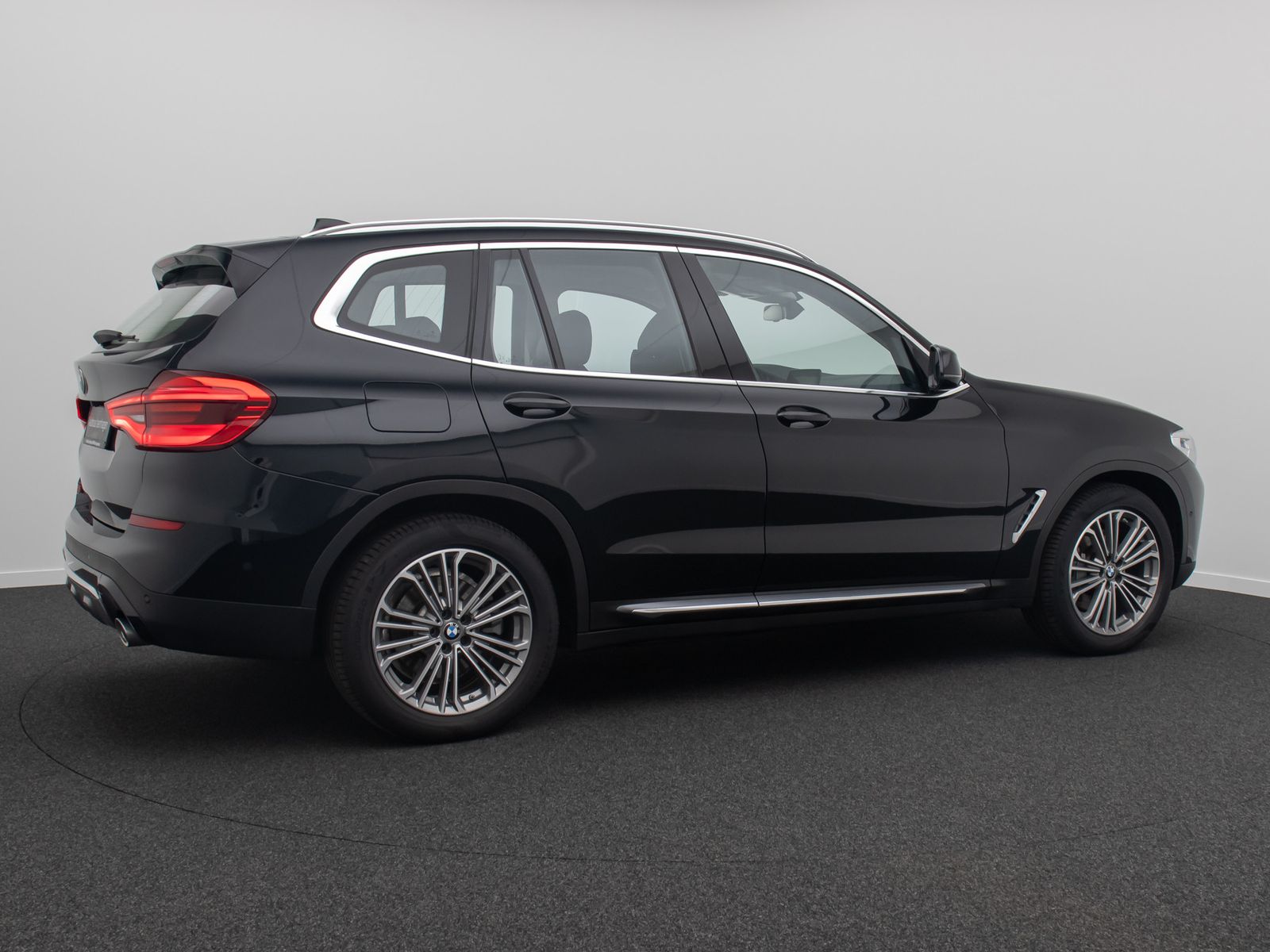 Fahrzeugabbildung BMW X3 xD30d Luxury Line DAB Kamera LED Alarm 19Zoll