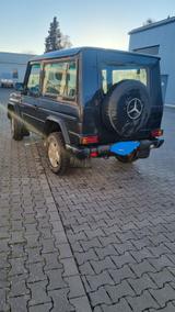 Mercedes-Benz G 300 6 Zyl. Diesel W463 - schwarze Mercedes-Benz G 300