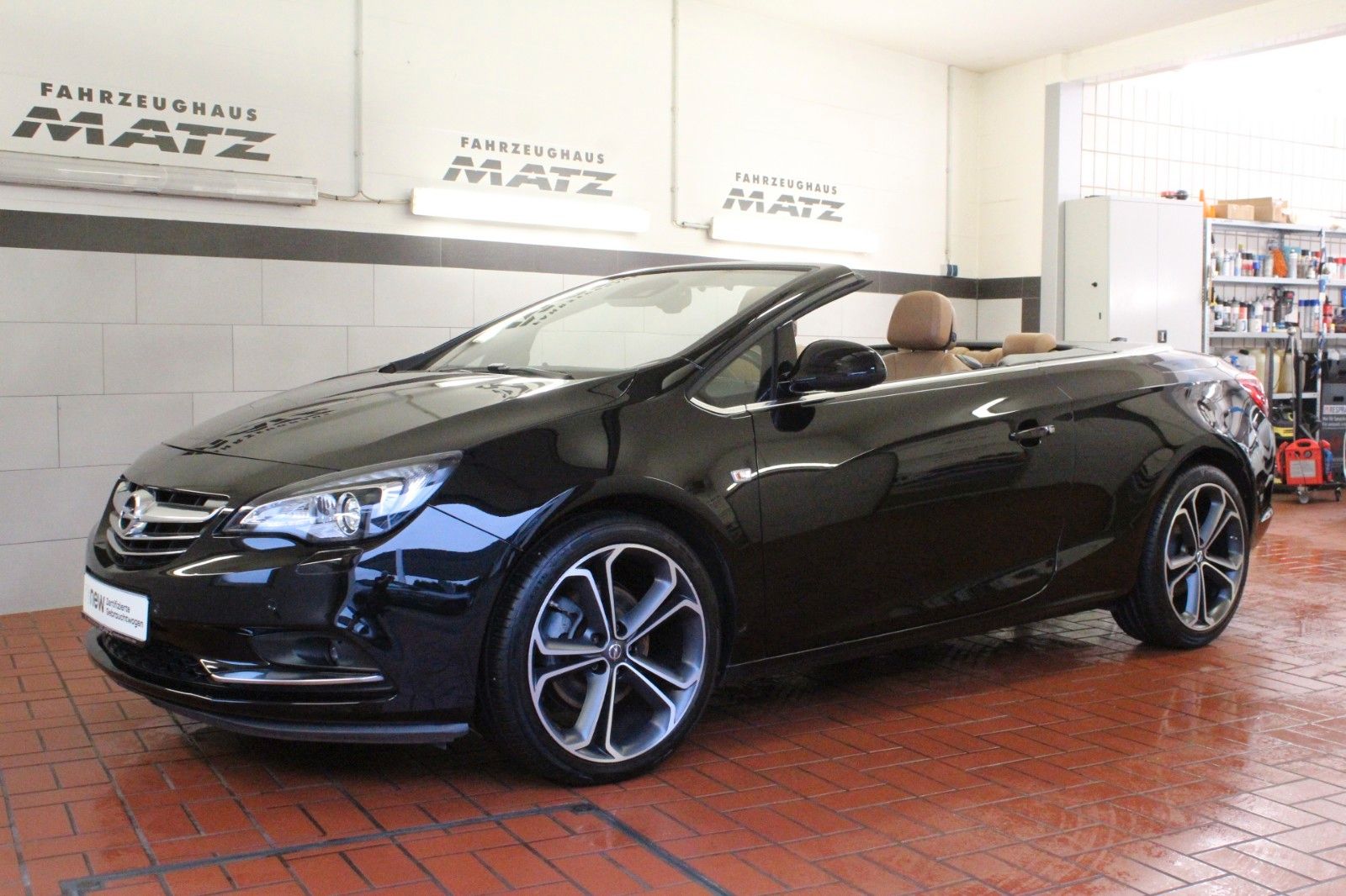Fahrzeugabbildung Opel Cascada 1.4 Turbo 103kW ecoFLEX Active