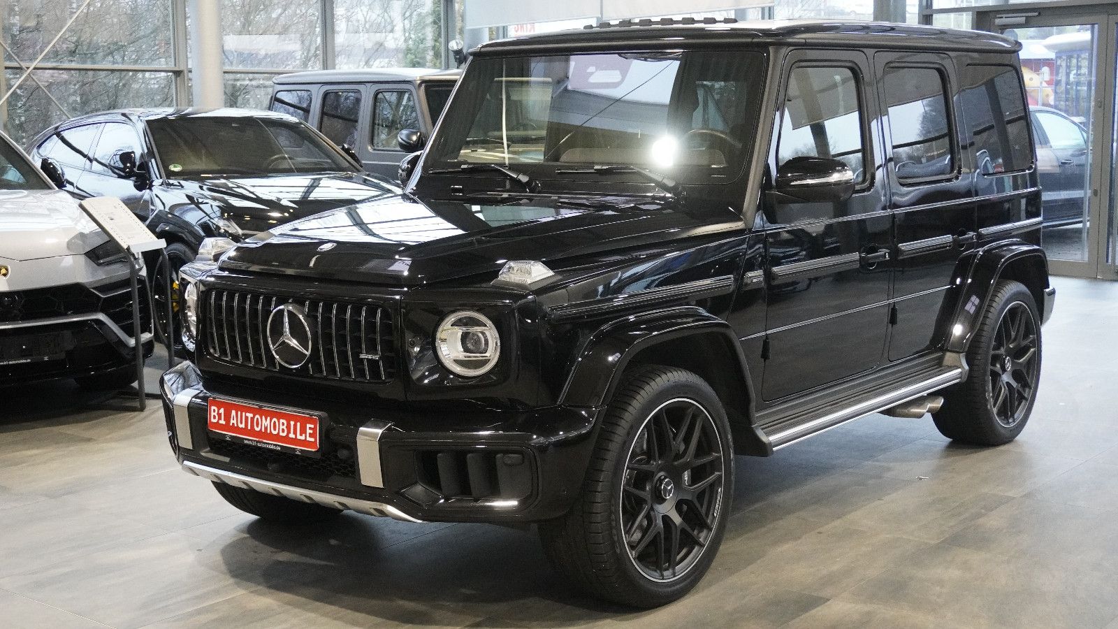 MERCEDES-BENZ G 63 AMG*AHK*PANO*STHZ*360°*22"*