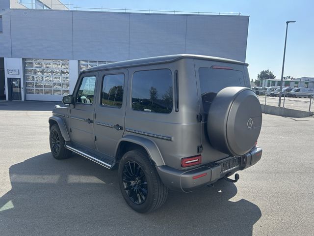Mercedes-Benz G 400