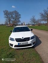 Skoda Octavia 2.0 TDI RS Combi RS - Skoda Octavia von privat