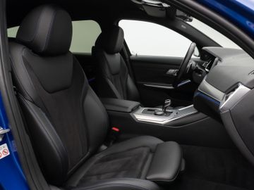Fahrzeugabbildung BMW M340d xDr Tour M Sport ACC HUD Kamera 360°