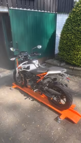 KTM Duke 125 | Akrapović - KTM DUKE 125
