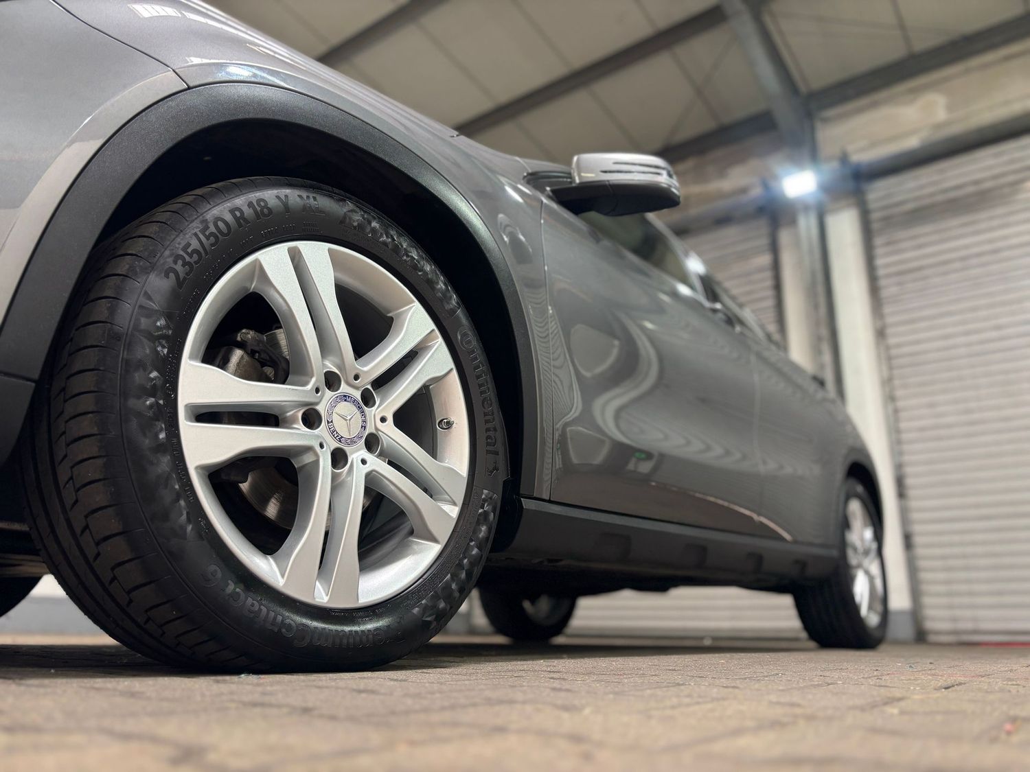 Fahrzeugabbildung Mercedes-Benz GLA 220 4 Matic#Klima#Navi#PDC