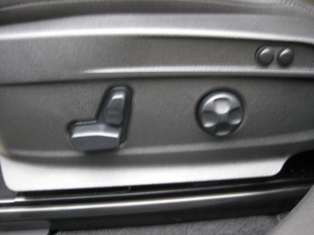 Fahrzeugabbildung Alfa Romeo Stelvio Veloce 2.2 16V AWD + Allrad + Panorama