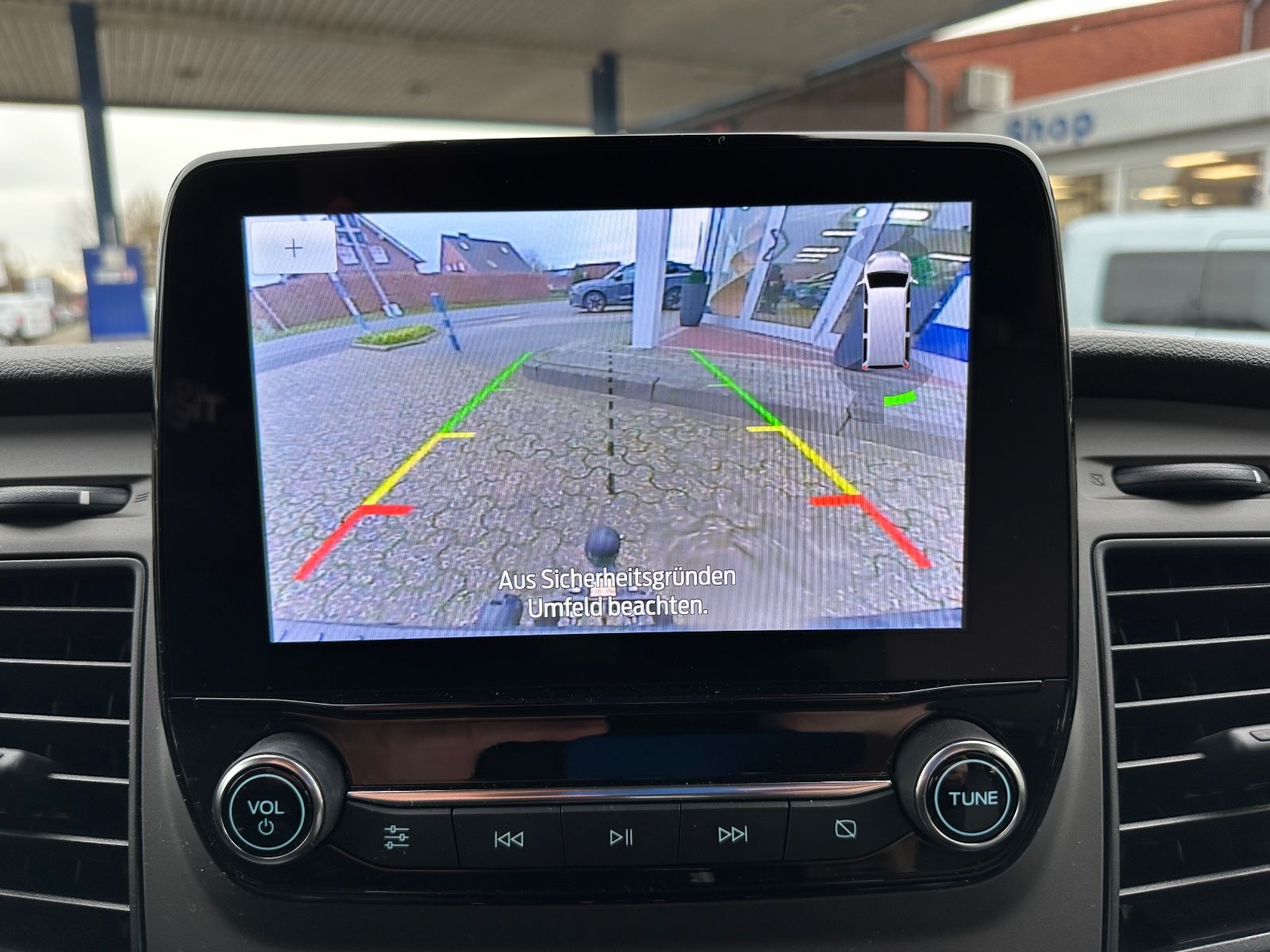 Fahrzeugabbildung Ford Transit Dreamer CapLand 2.0 TDCi AHK/Xenon/Navi