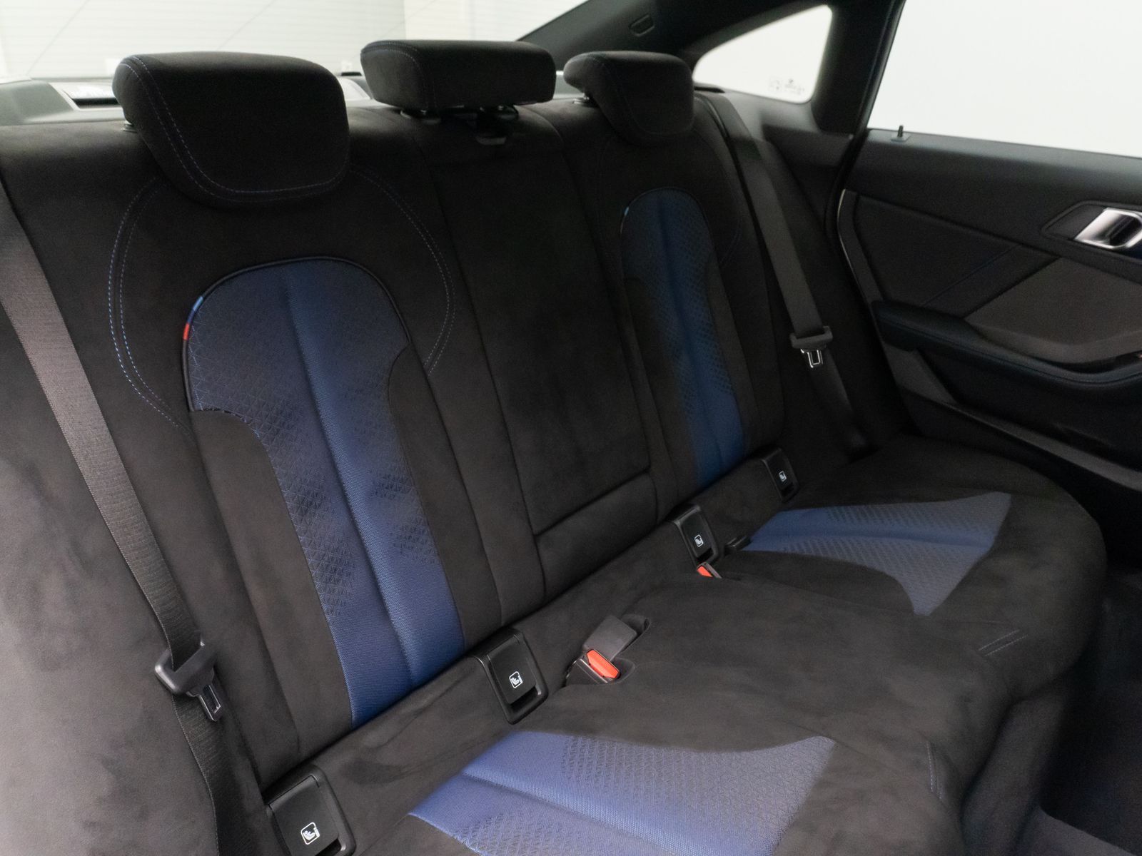 Fahrzeugabbildung BMW 220 Gran Coupé M Sport Kamera DAB H/K Lenkrhzg