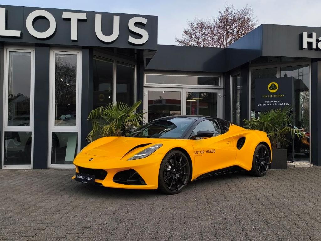 Lotus Emira V6 Automatik Hethel Yellow - by LOTUS HAES