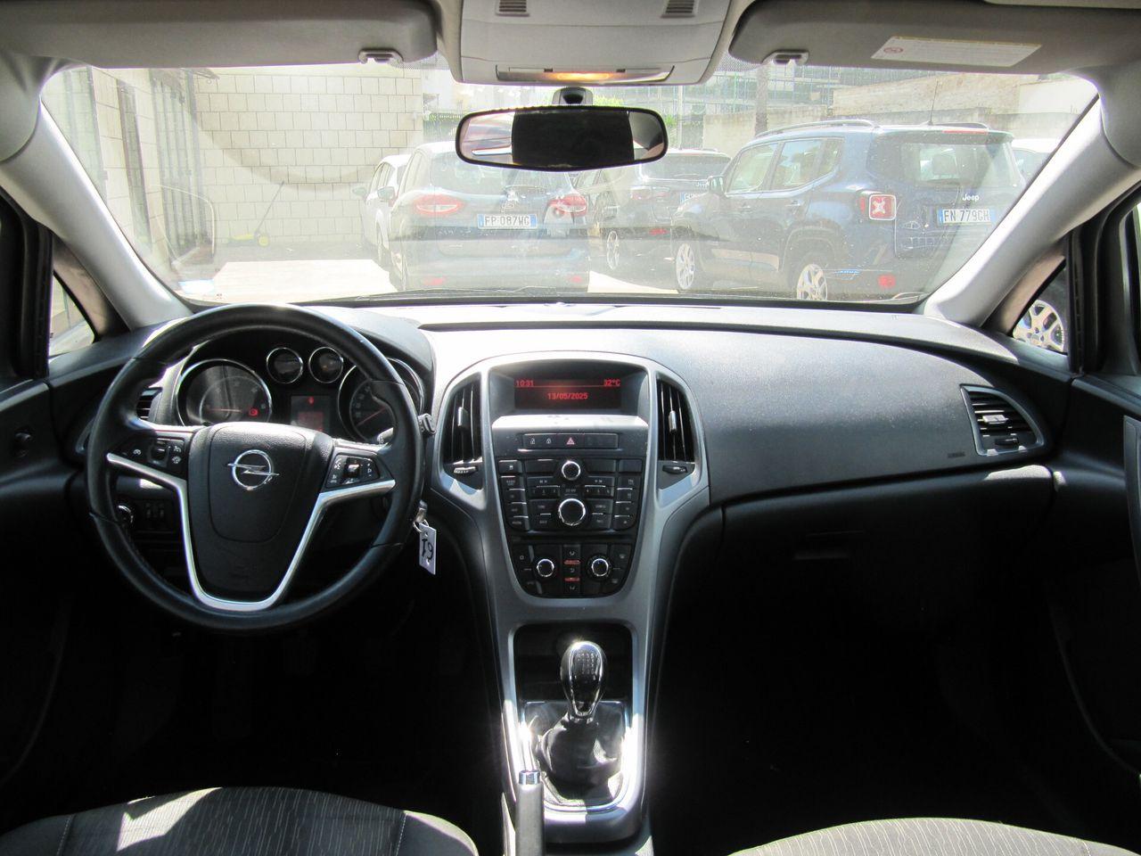Opel Astra 2013 — двигун 2 cm³, 110 HP (81kW)