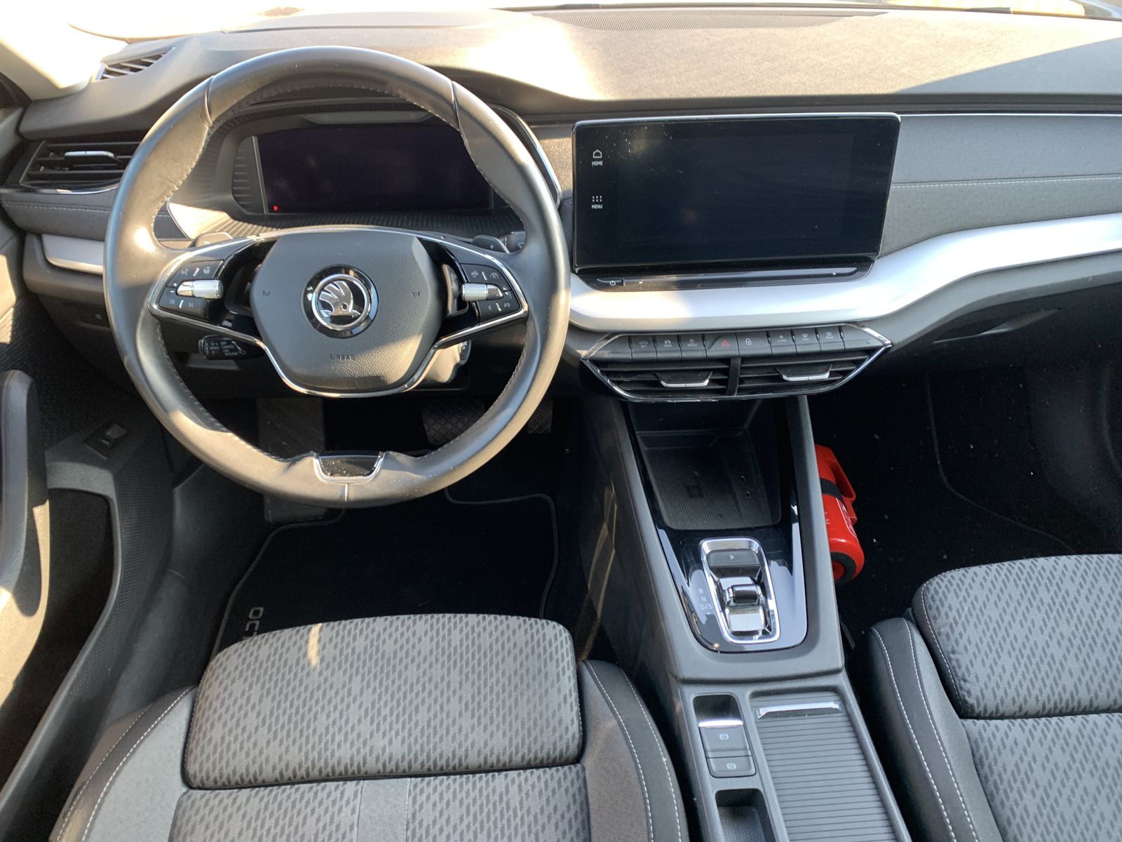 Fahrzeugabbildung SKODA Octavia 2.0 TDI*First Edition*AHK*LED-Matrix*HUD