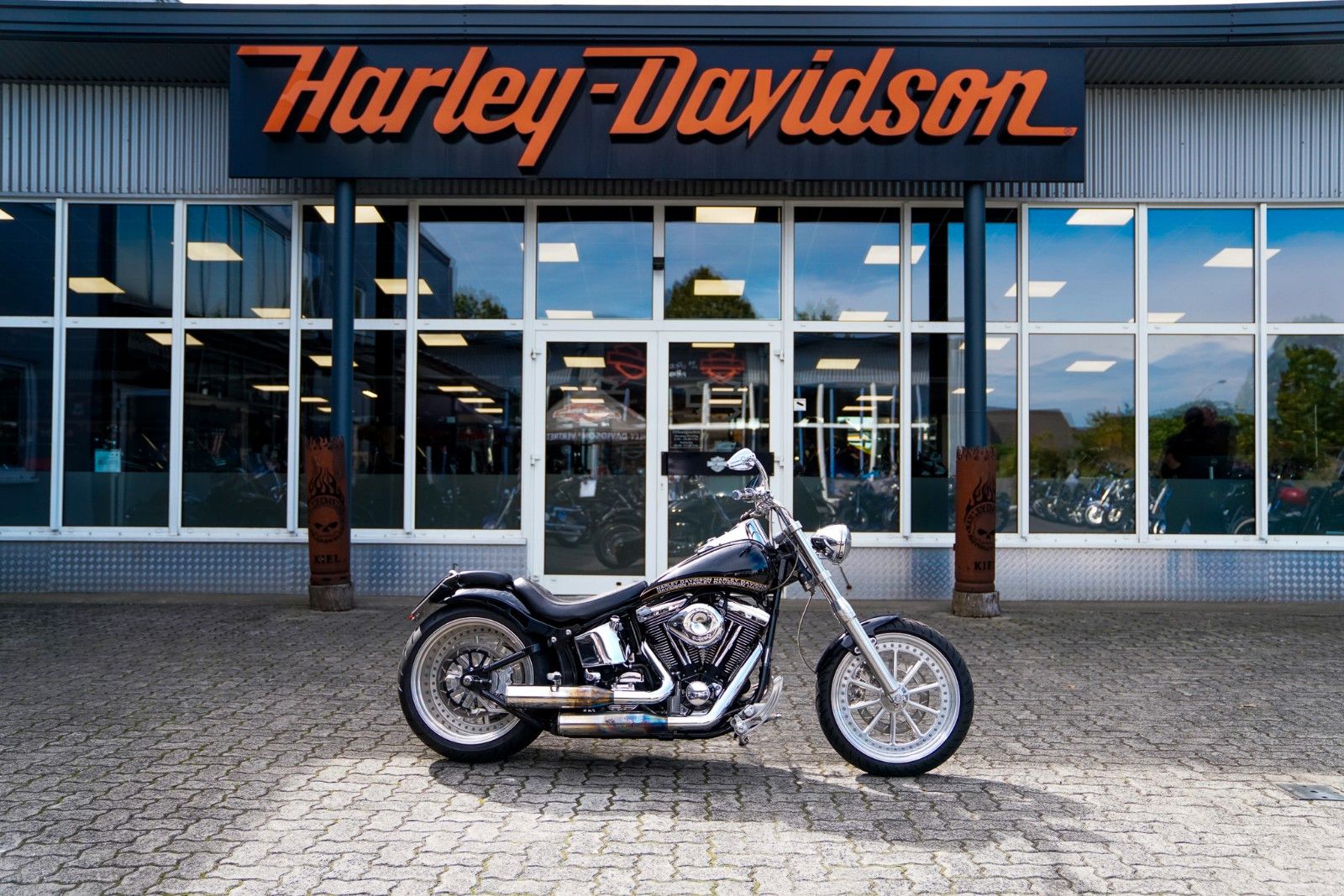 Fahrzeugabbildung Harley-Davidson FLSTC HERITAGE SOFTAIL CLASSIC EVO Custom Umbau