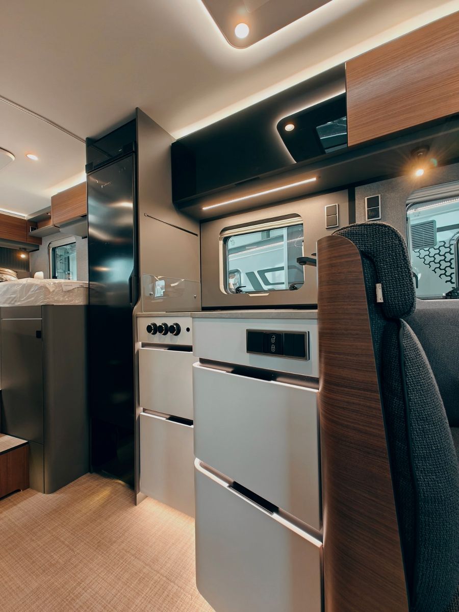 Fahrzeugabbildung HYMER / ERIBA / HYMERCAR B-KLASSE MC I 600 PREMIUM 2026