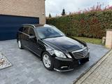Mercedes-Benz E 250 CDI AMG-Paket.ö - Mercedes-Benz E 250 aus 2010: Cdi