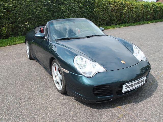 Porsche 996 Carrera 4S Cabriolet lagogrün 117tkm