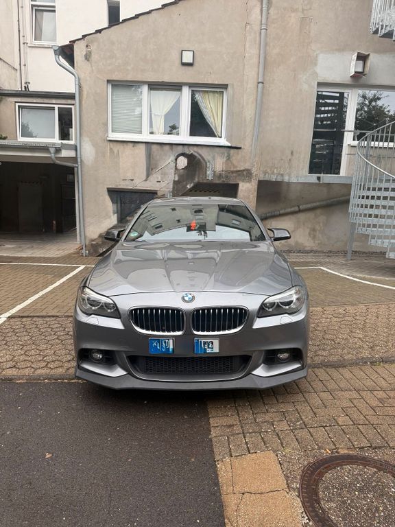 Image of BMW 320