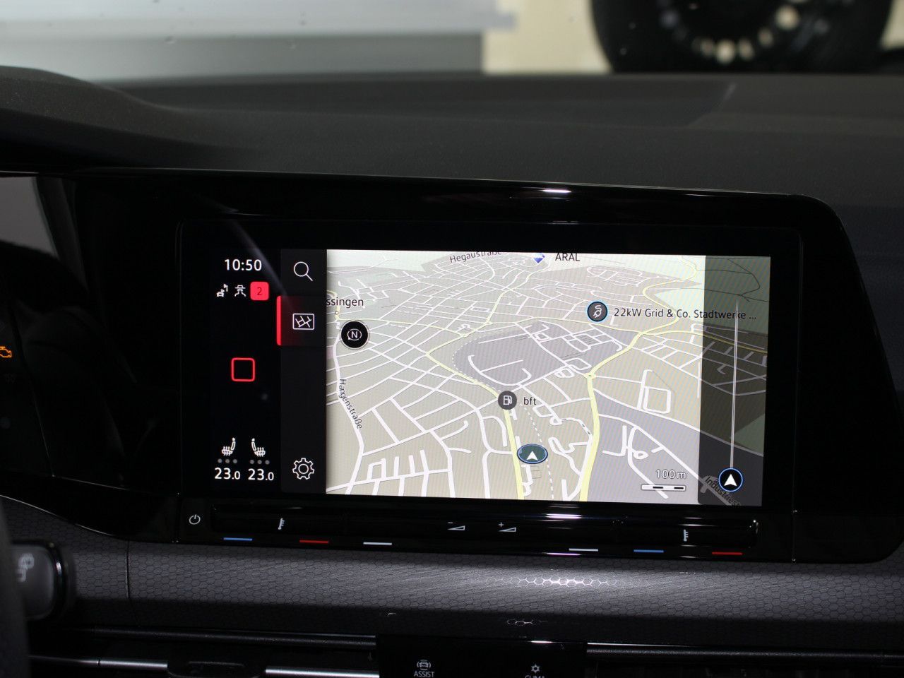 Fahrzeugabbildung Volkswagen Golf 2.0 TSI GTI RFK/ACC/Navi/LED