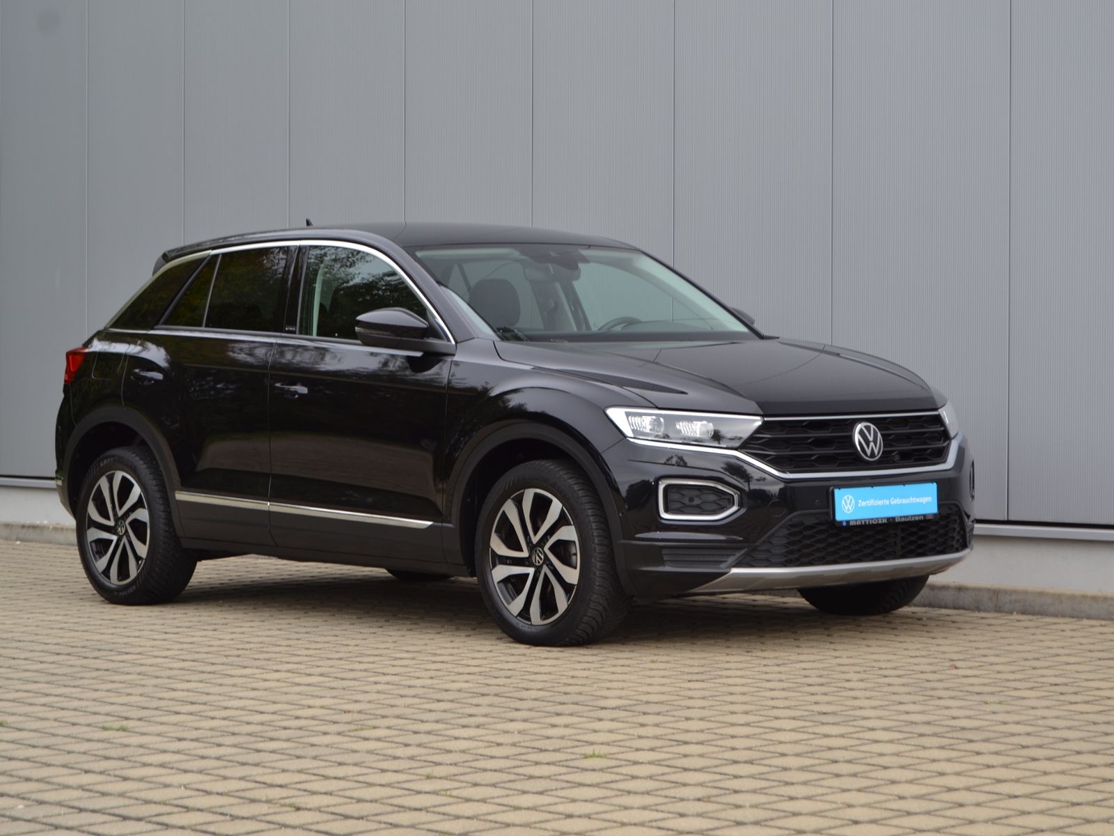 T-Roc 1.5 TSI Active AHK/STANDHEIZUNG/17-ZOLL/LE