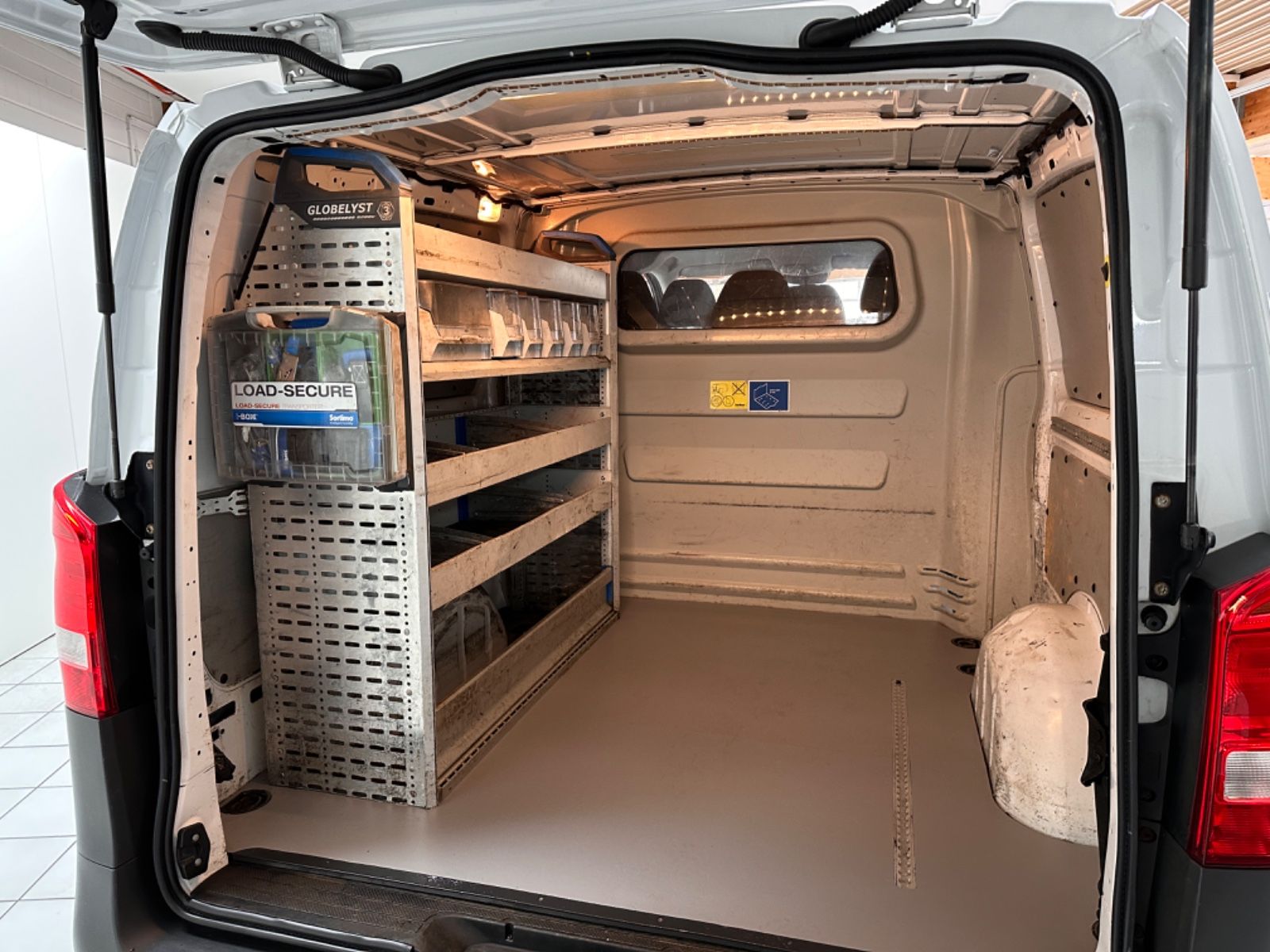 Fahrzeugabbildung Mercedes-Benz Vito Mixto 116 CDI BT 4MATIC 4x4 extralang