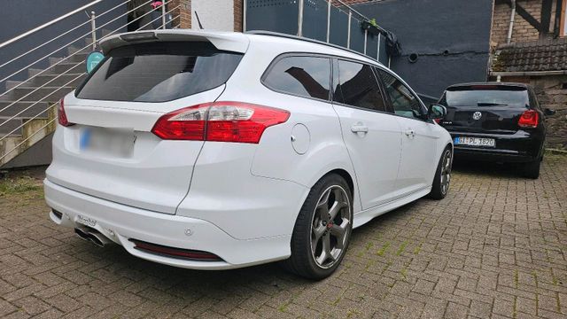 Ford Focus ST mk3 Kombi