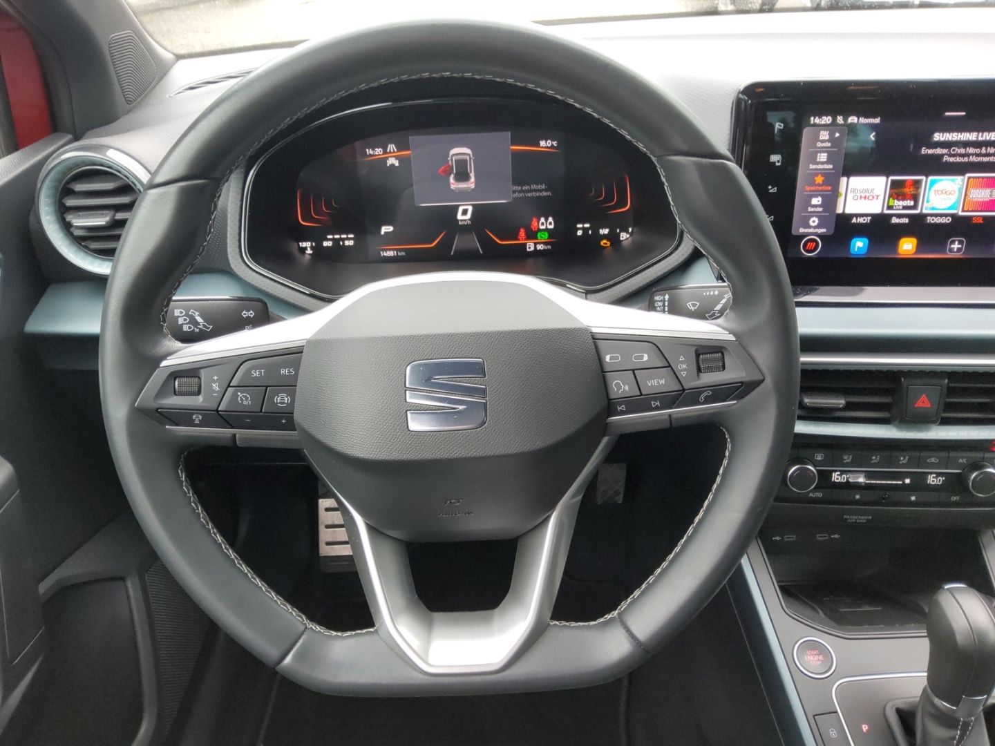 Fahrzeugabbildung SEAT Arona Xperience LED ACC PDC Rückfahrkamera Navi