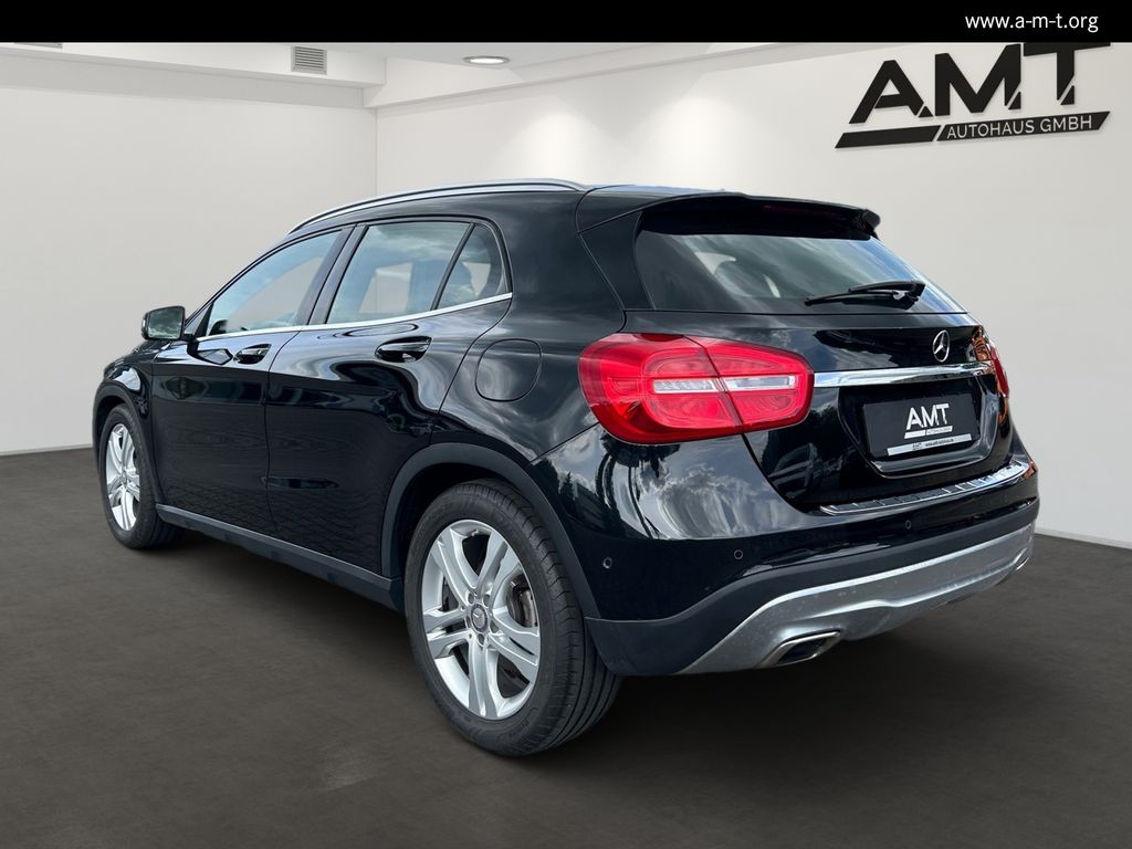 MERCEDES-BENZ GLA 200 Urban*AHK*Bi-Xenon*PTS*Navi*Sitzh.*18&quot