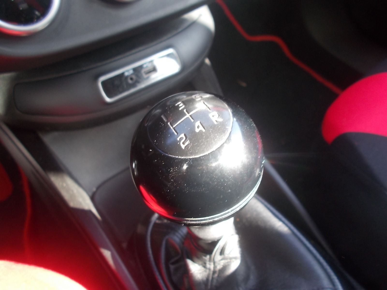 Fahrzeugabbildung Fiat 500X 1.6 E-torQ POP STAR 4x2