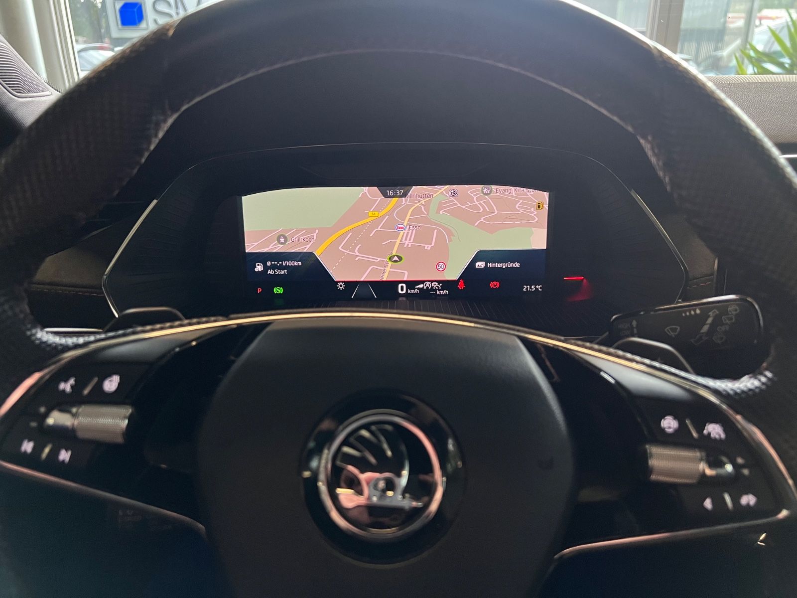 Fahrzeugabbildung SKODA Octavia  RS *HEAD-UP*4x SITZHEIZUNG*KAMERA*VIRT*